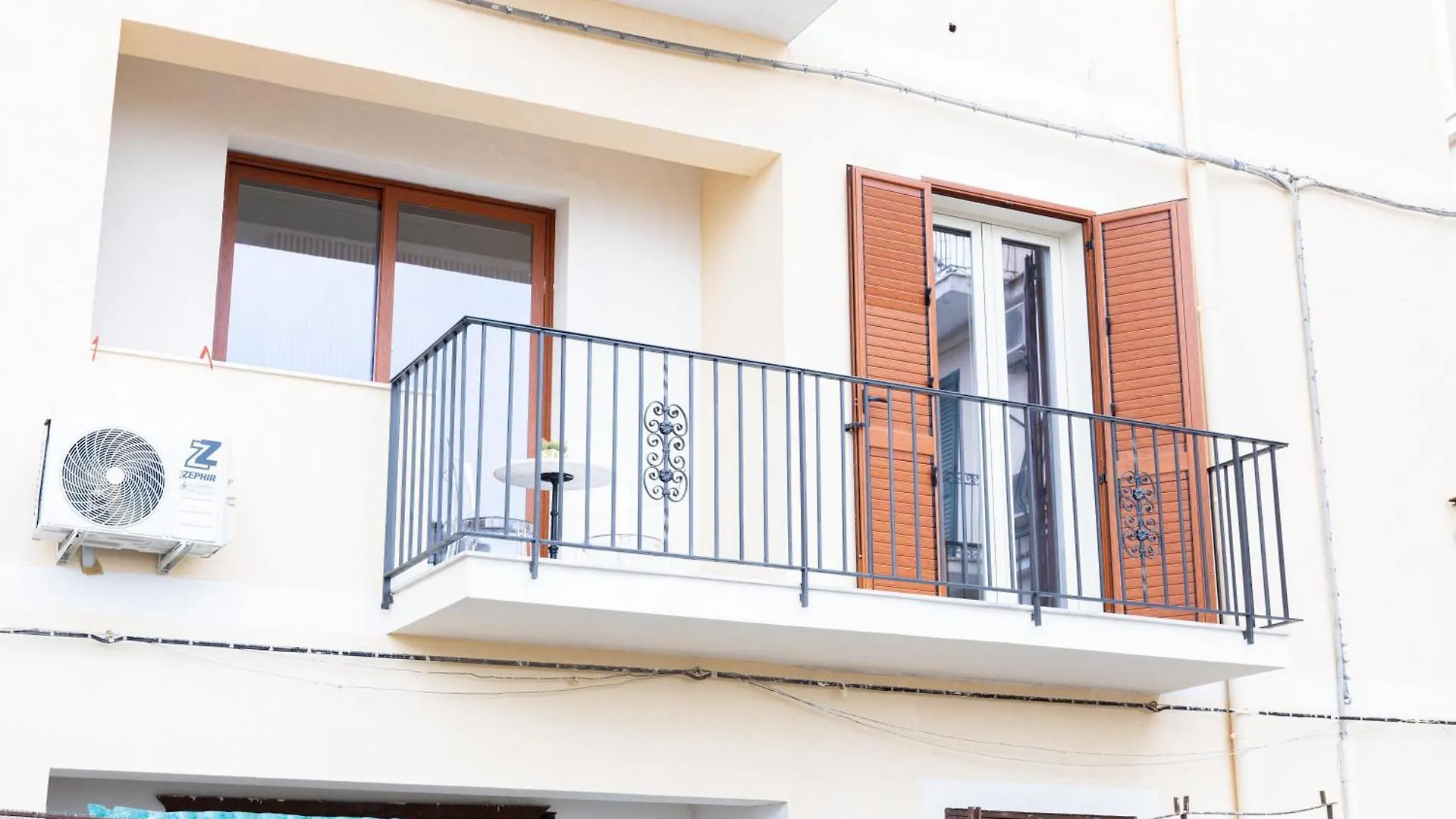 Zen Orlando House Βίλα Ταορμίνα