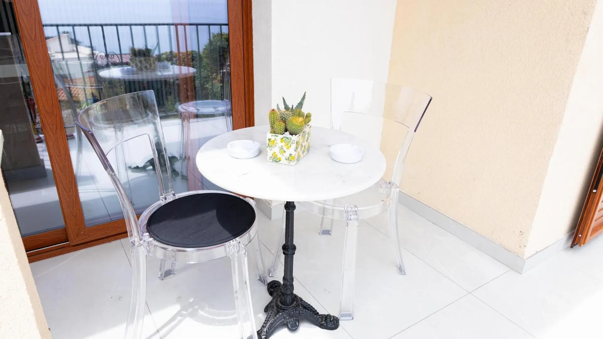 Zen Orlando House Βίλα Ταορμίνα 0*,  Ιταλία